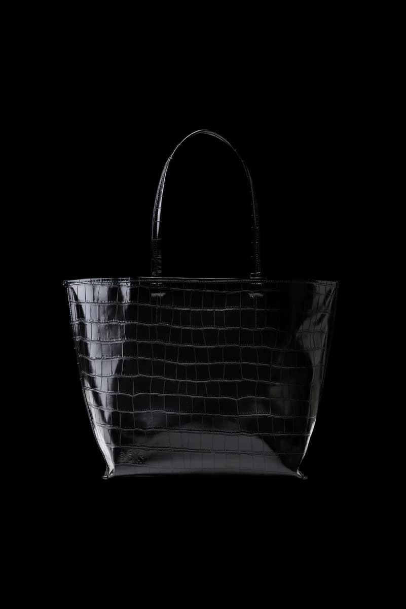 The Catchall Tote in Black